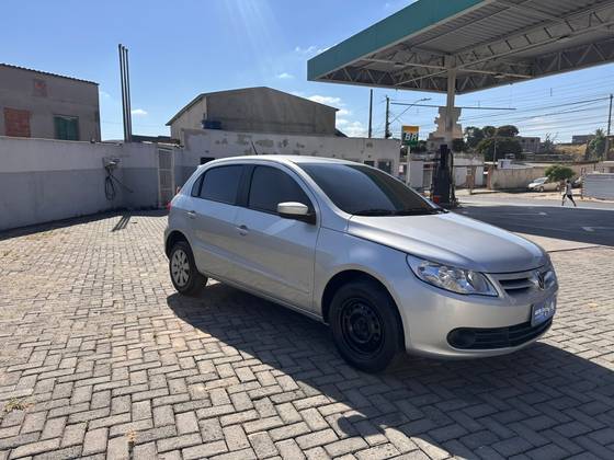 VOLKSWAGEN GOL 1.0 MI 8V FLEX 4P MANUAL G.V VOLKSWAGEN GOL 1.0 MI 8V FLEX 4P MANUAL G.V